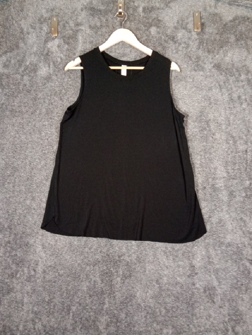SPANX Black Sleeveless Flow Tank Top Gym Gorpcore Outdoors Womens XL - Picture 1 of 6
